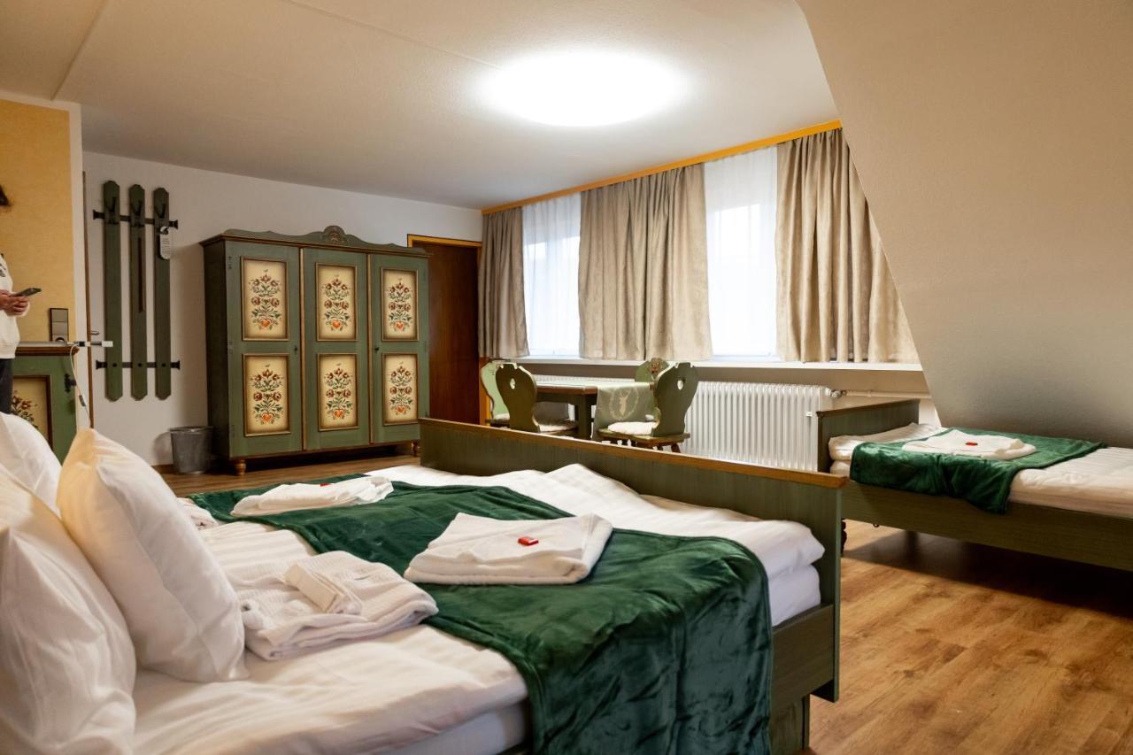 Hotel Zum See, Titisee 외부 사진