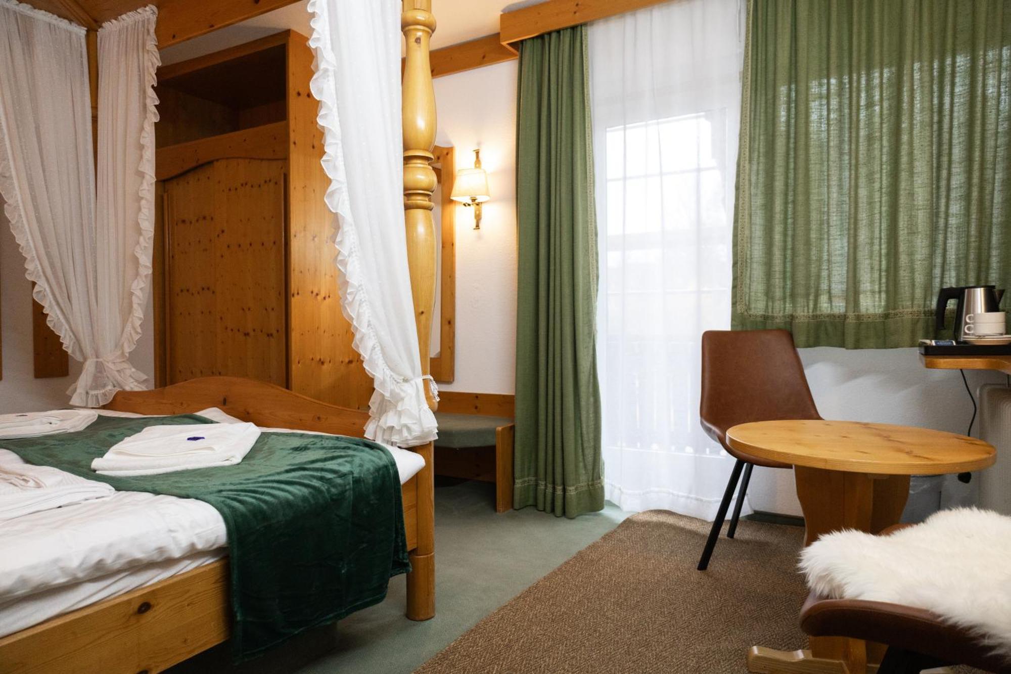 Hotel Zum See, Titisee 외부 사진