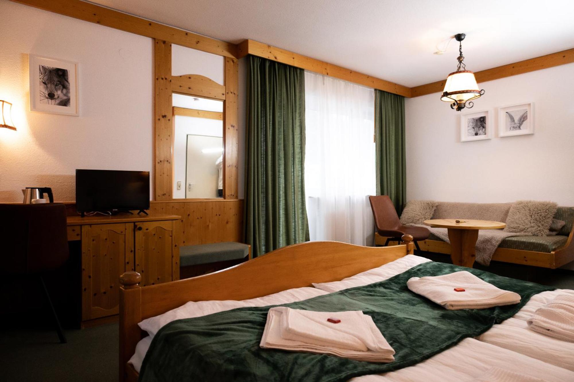 Hotel Zum See, Titisee 외부 사진