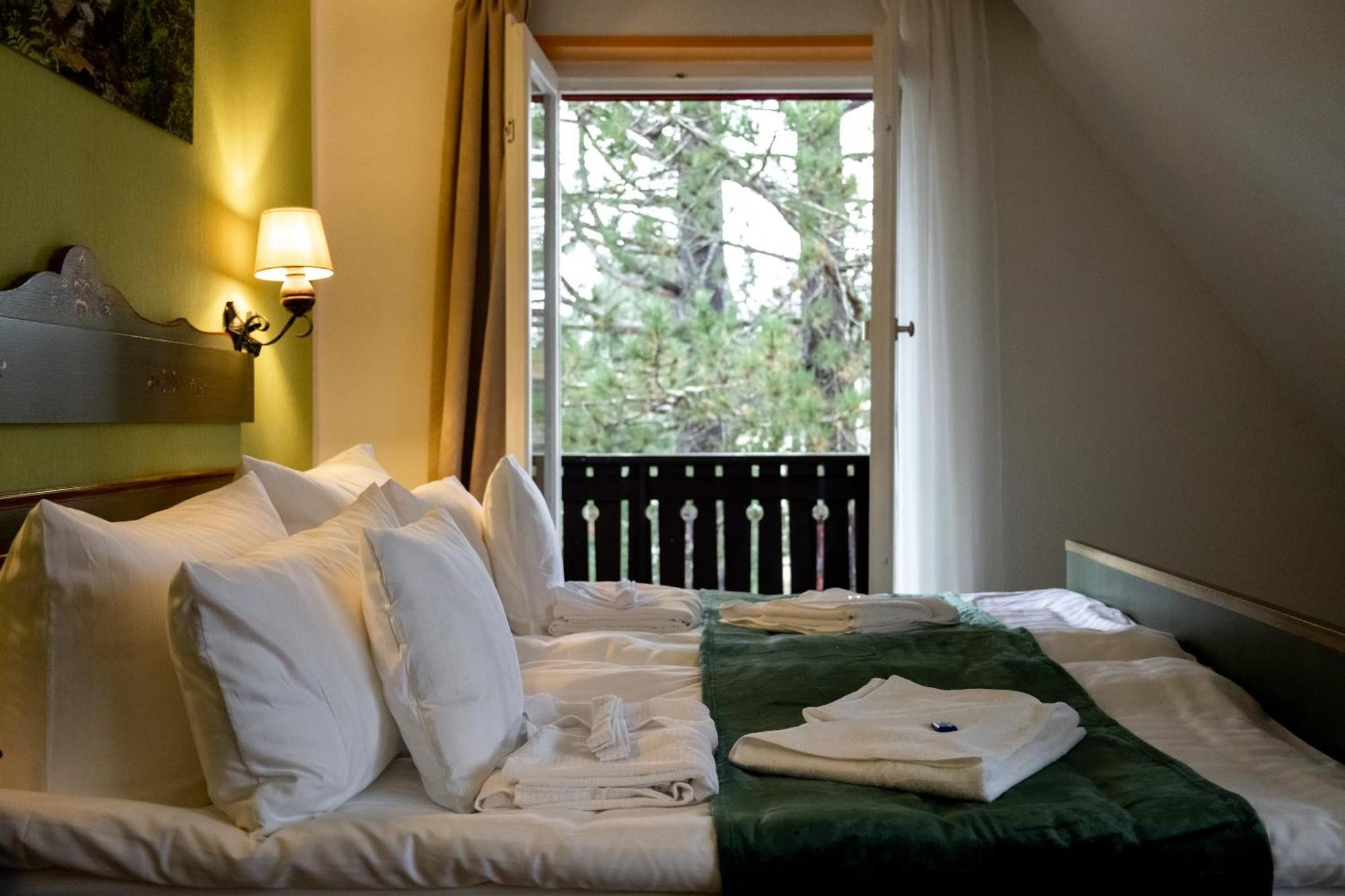 Hotel Zum See, Titisee 외부 사진