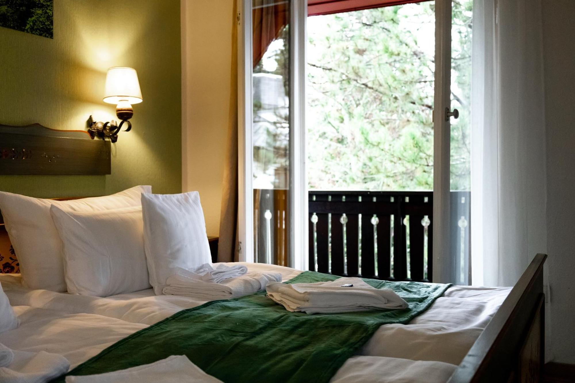 Hotel Zum See, Titisee 외부 사진