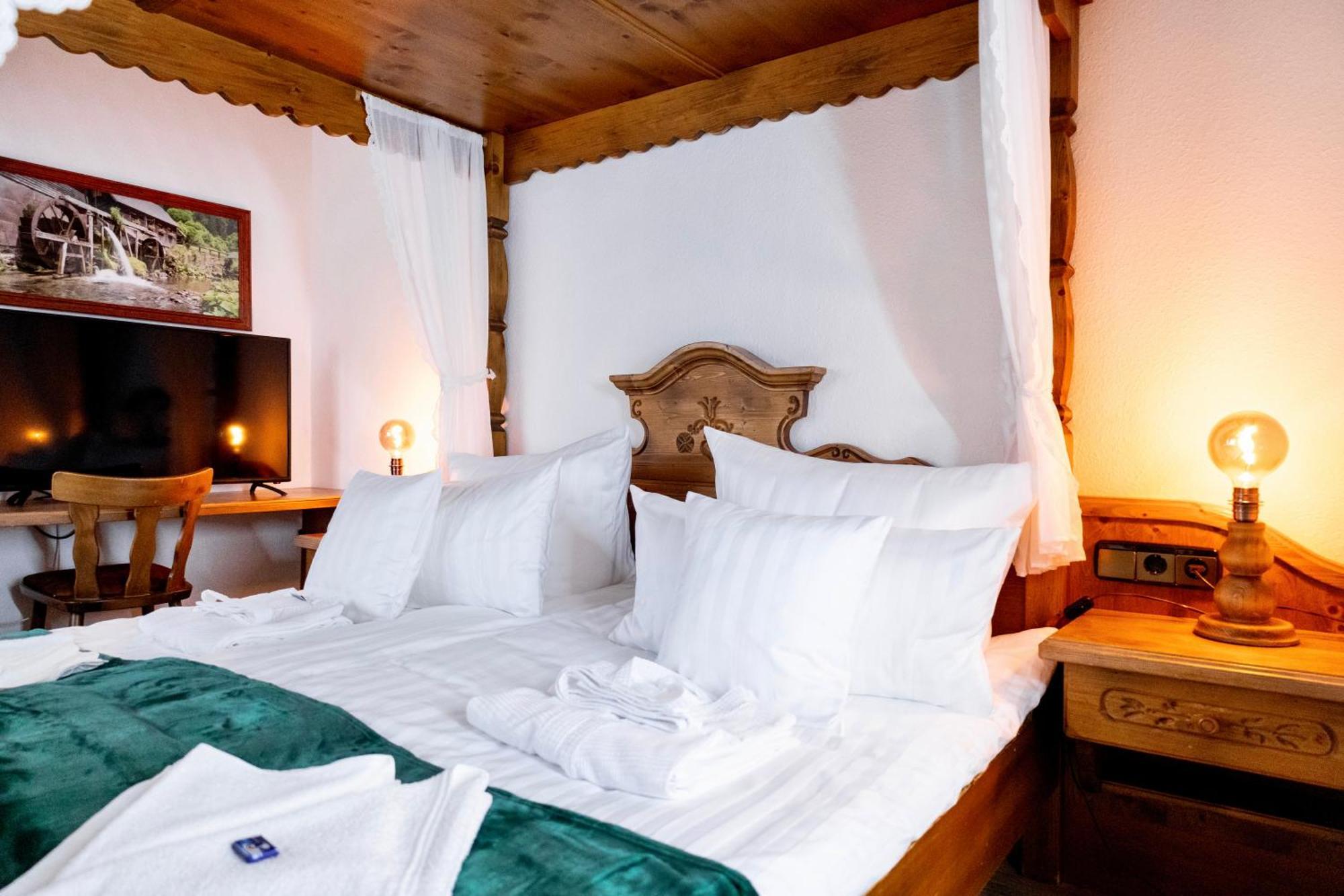 Hotel Zum See, Titisee 외부 사진