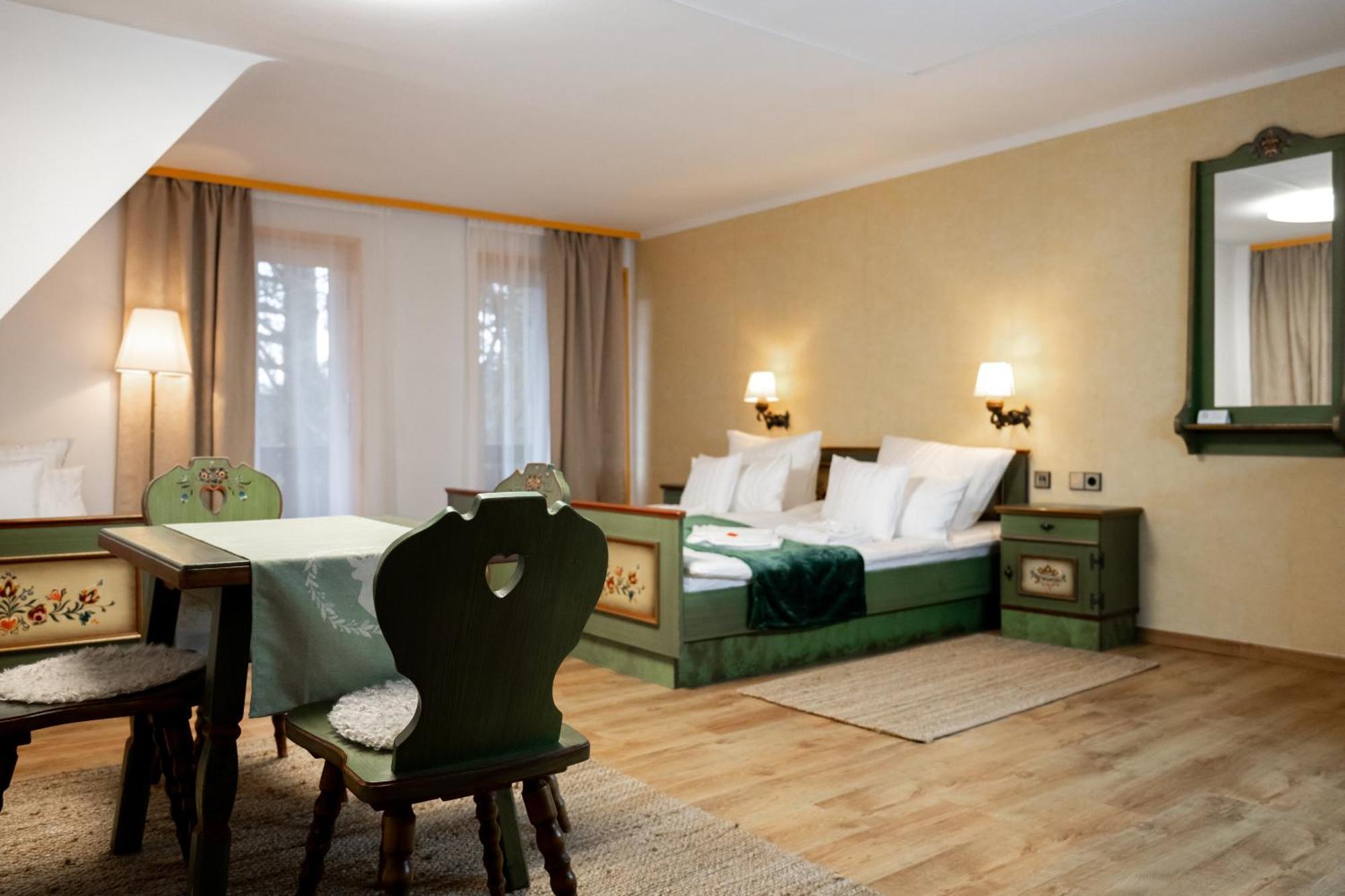 Hotel Zum See, Titisee 외부 사진